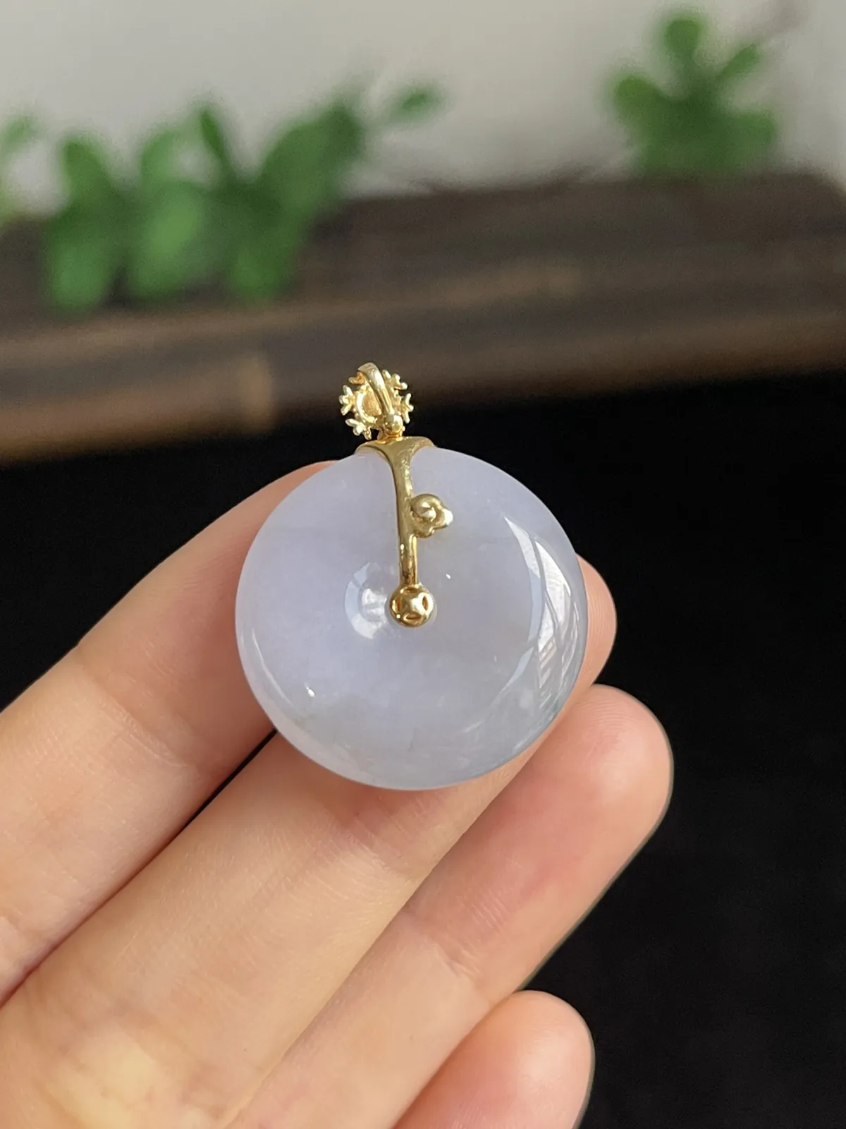 翡翠冰糯种淡紫色平安扣，印记：G18K