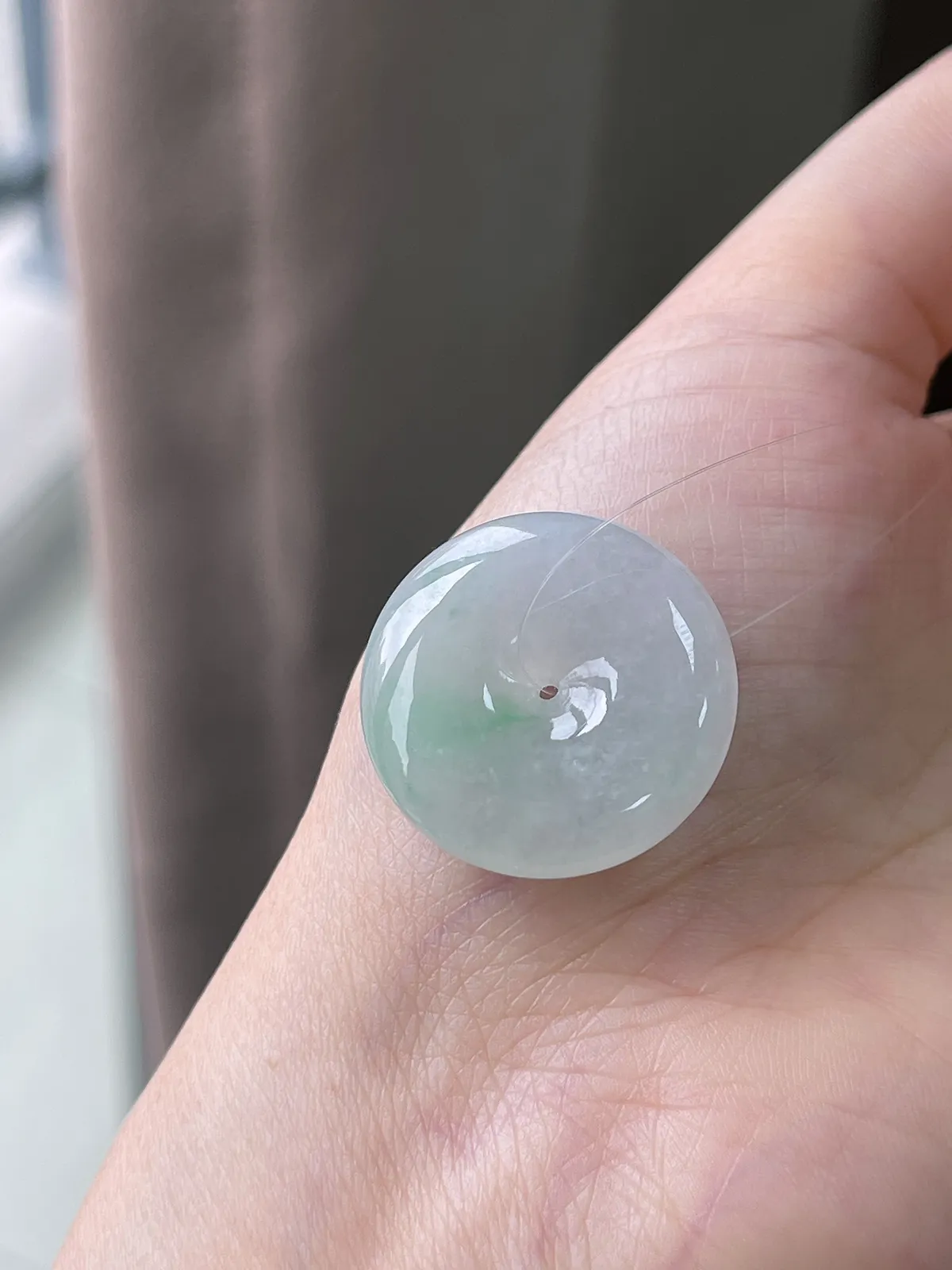 翡翠冰糯种淡绿色平安扣