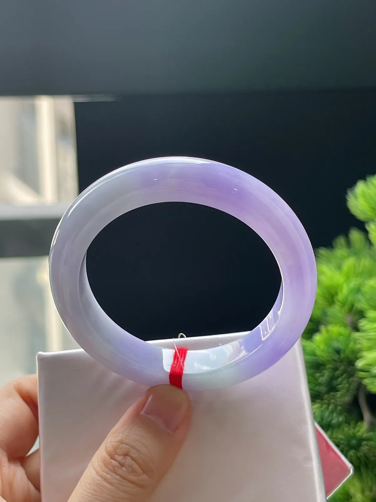 正圈51圈口，翡翠糯化种茄紫色手镯