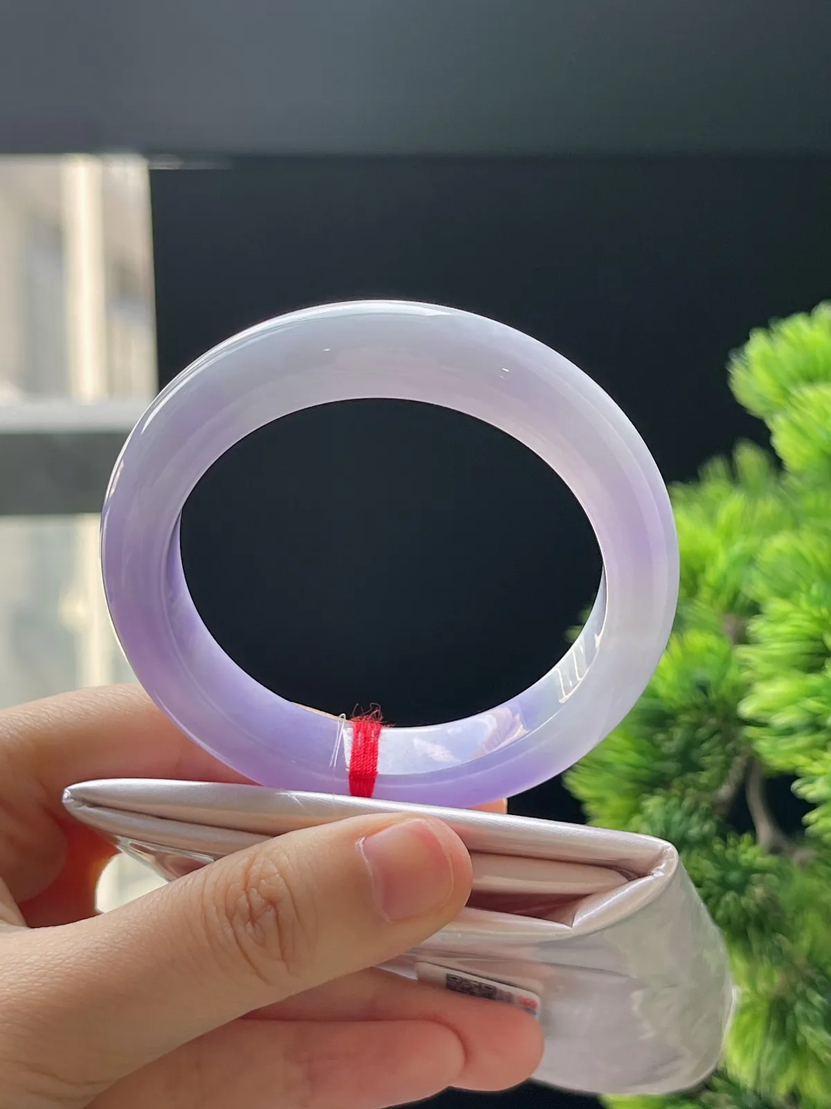 正圈51圈口，翡翠糯化种茄紫色手镯