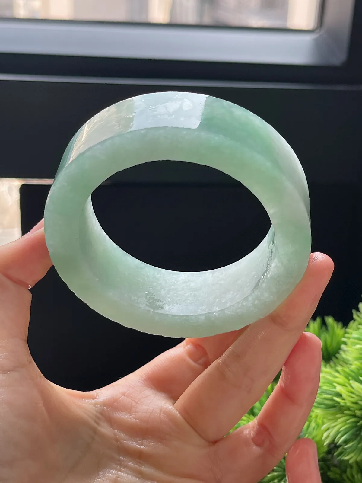 翡翠毛坯，⭕️正圈最大做60，圆条最大做56；最小做56.2