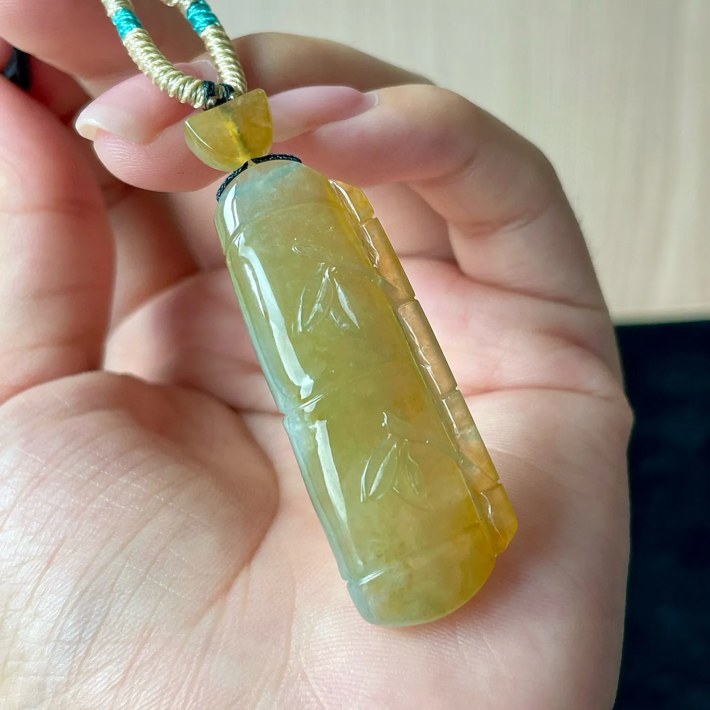 天然满冰黄翡竹节