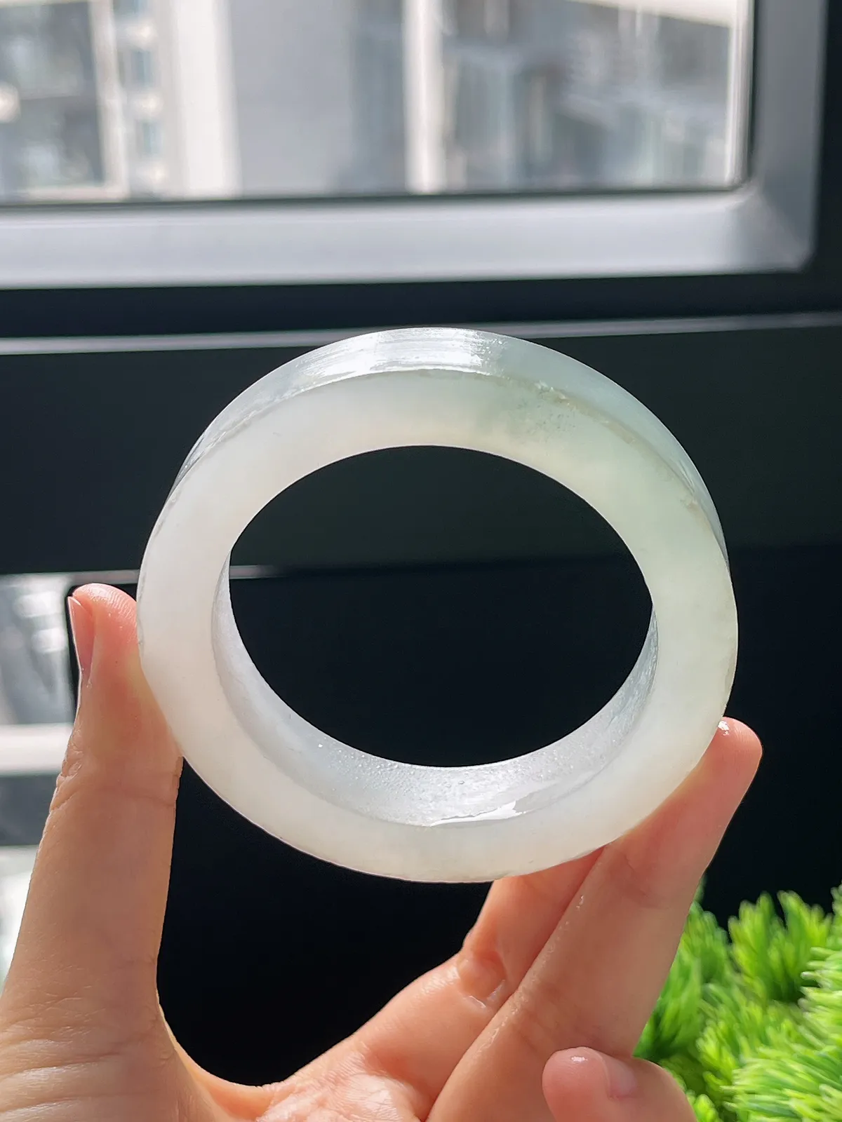 翡翠毛坯，⭕️正圈最大做55.7，最小做53.2