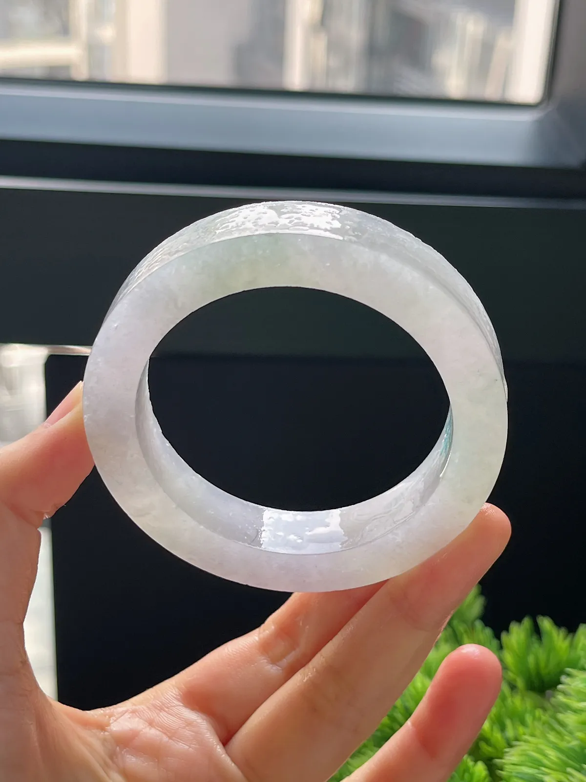 翡翠毛坯，⭕️正圈最大做56.6，最小做52.8