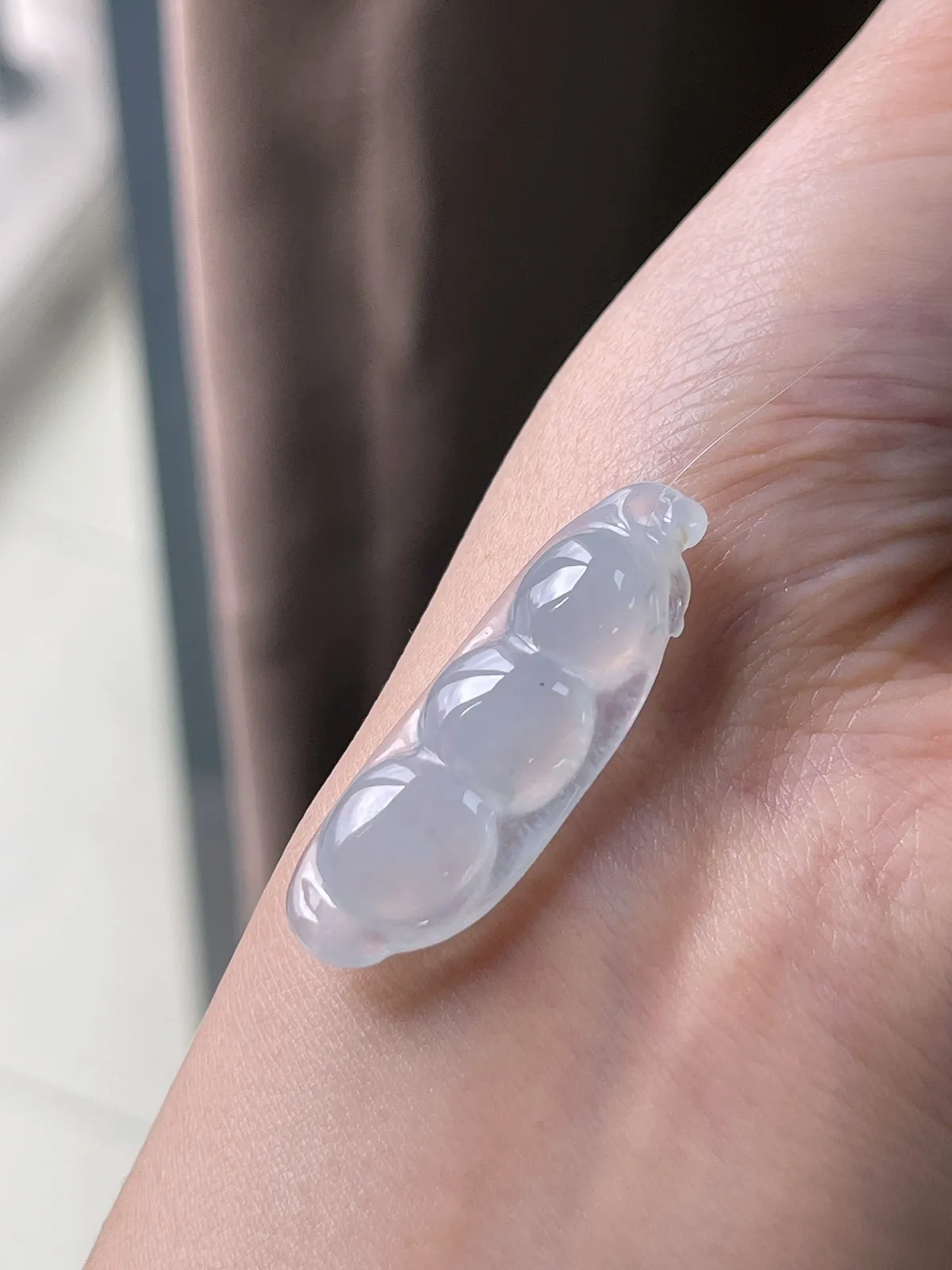 翡翠冰种白色连中三元福豆