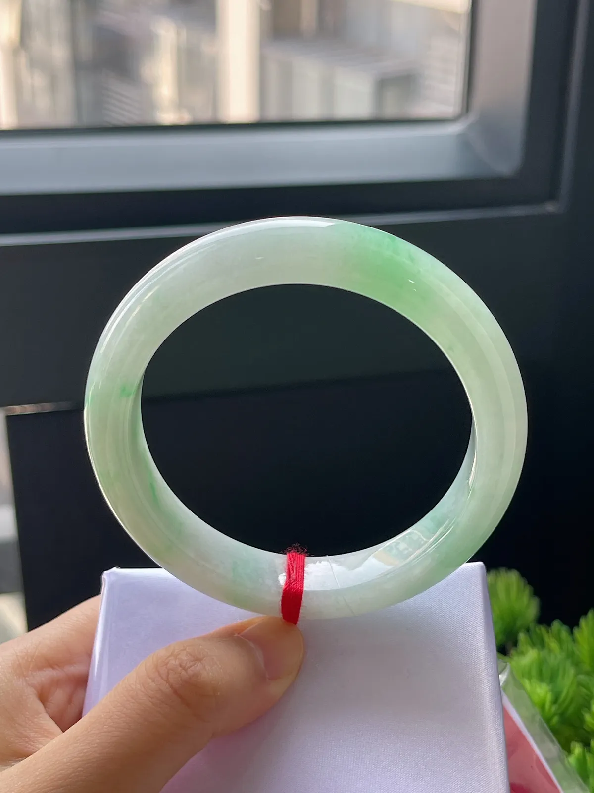 正圈57.8，翡翠冰糯种飘花手镯