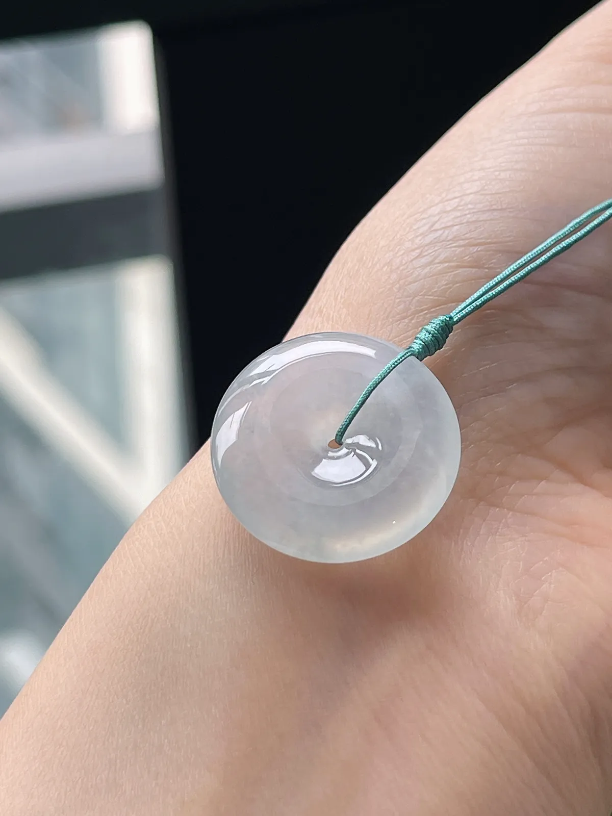 翡翠冰种白色平安扣