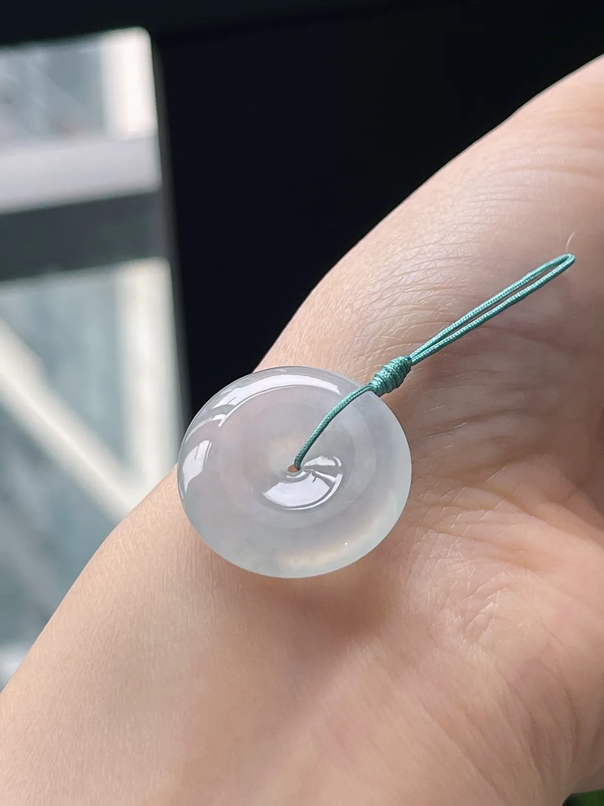 翡翠冰种白色平安扣