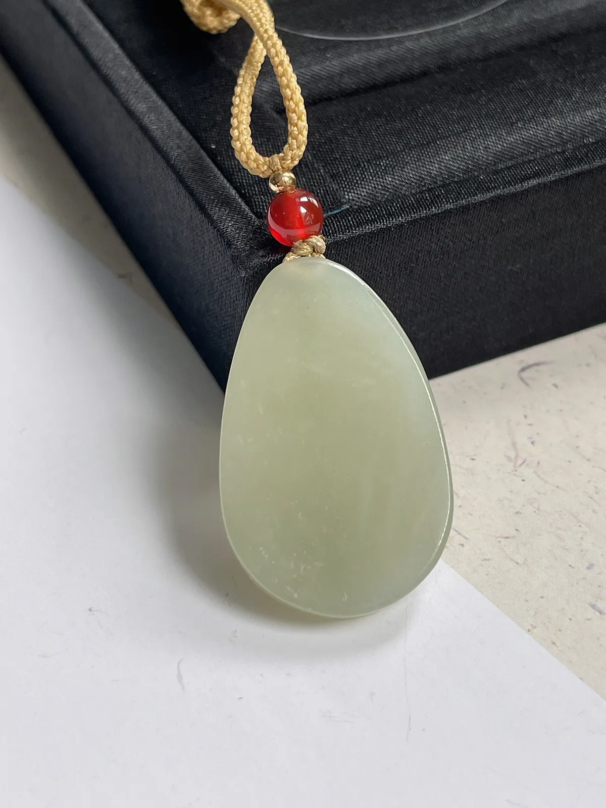 和田玉佛公吊坠