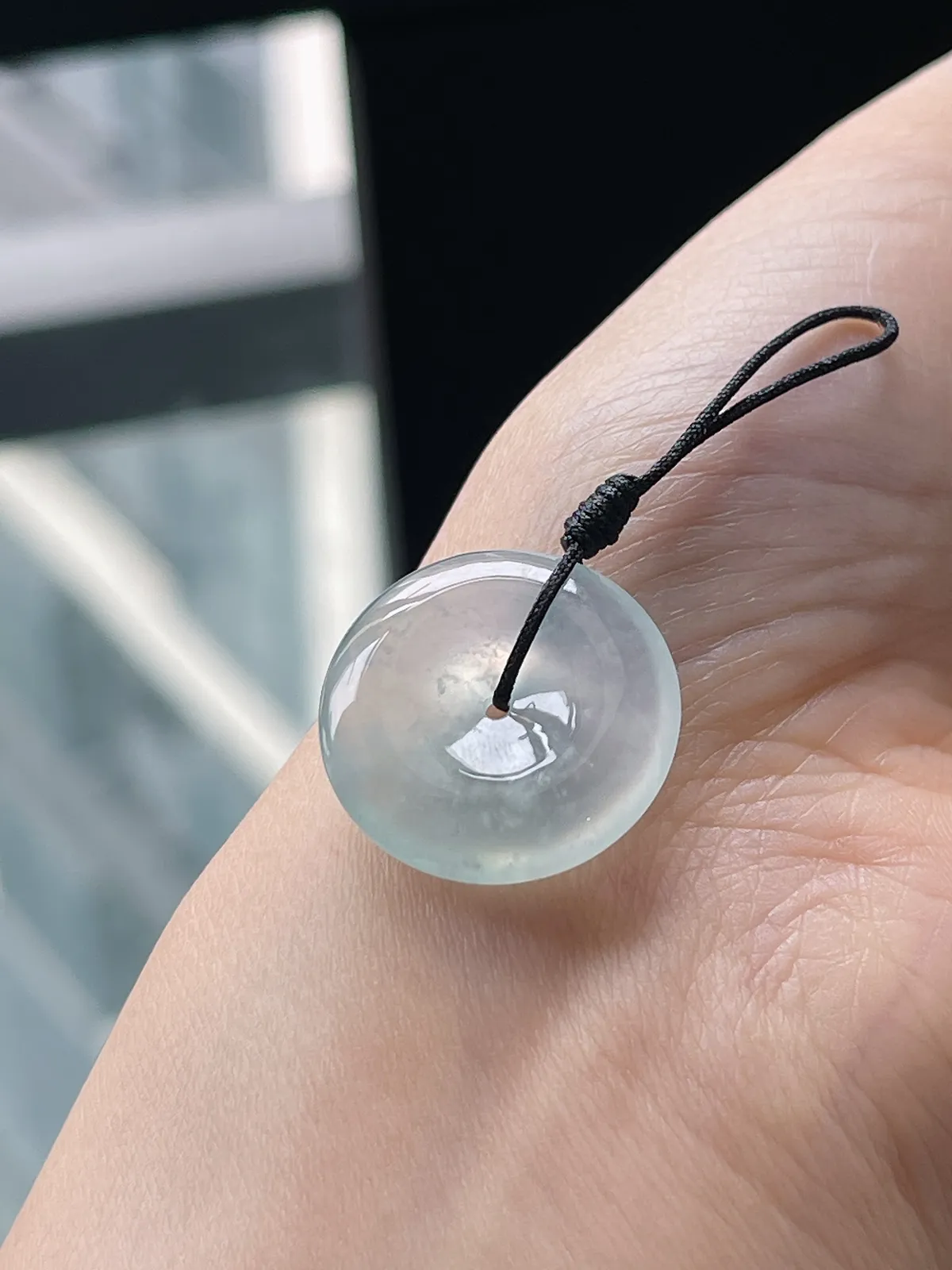 翡翠冰种白色平安扣