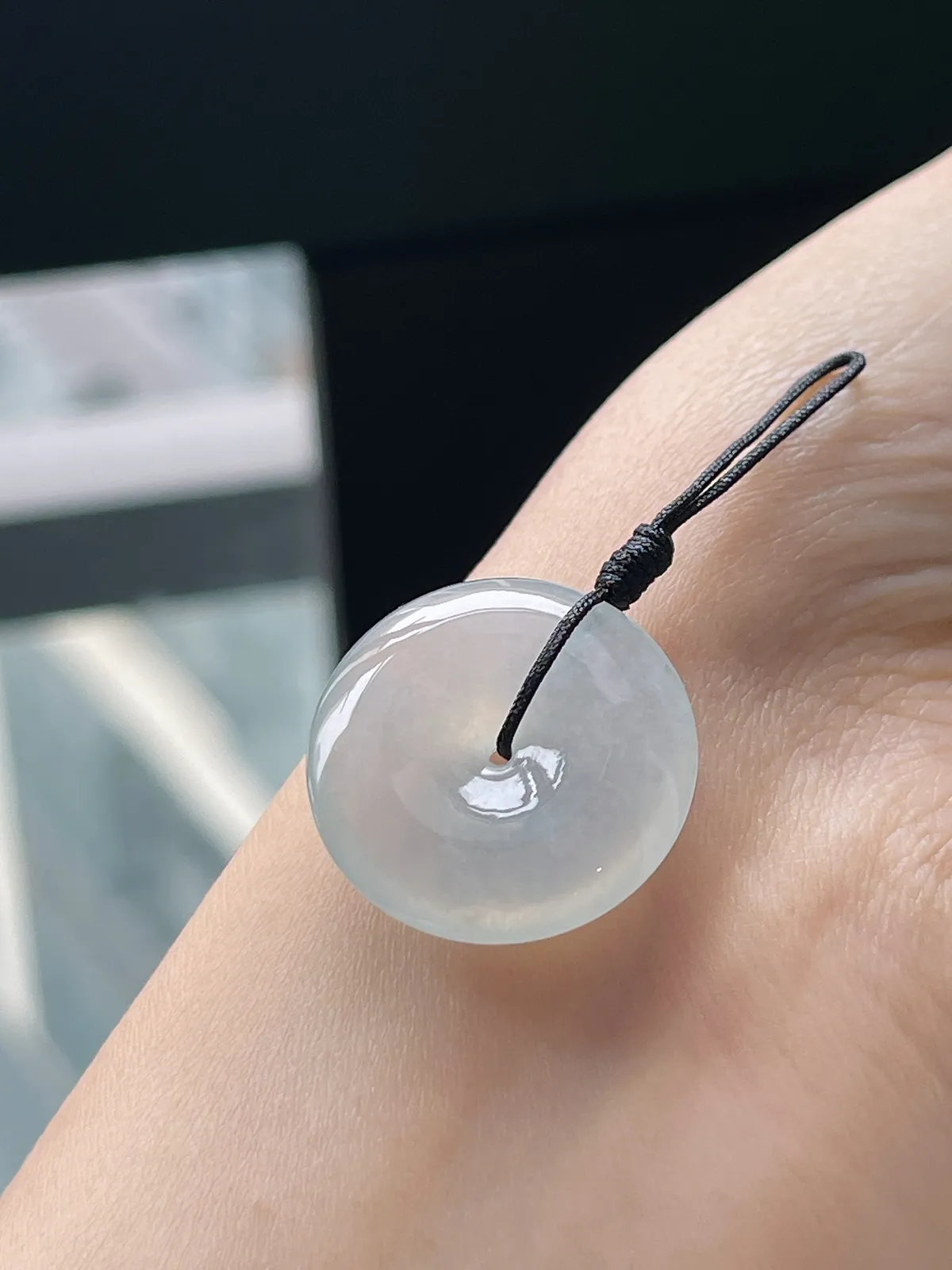 翡翠冰种白色平安扣