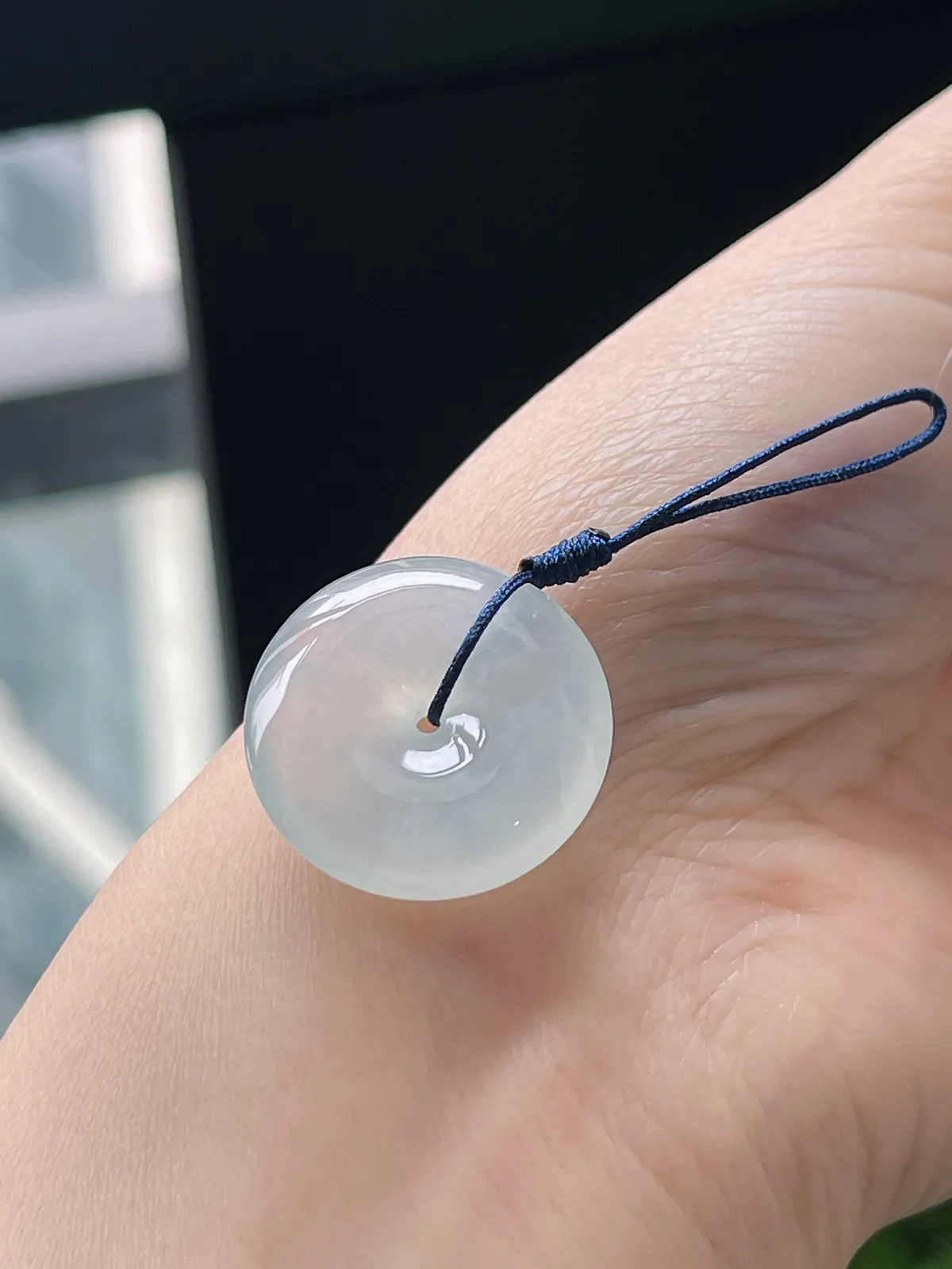 翡翠冰种白色平安扣