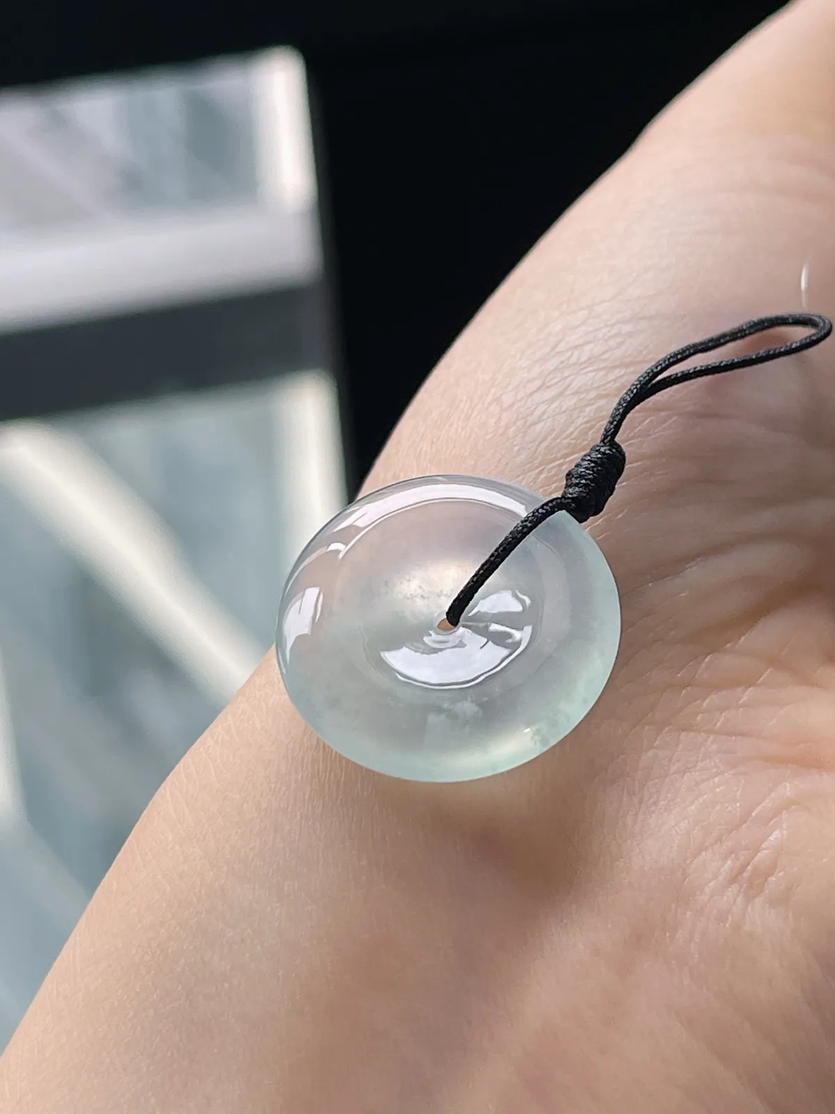 翡翠冰种白色平安扣