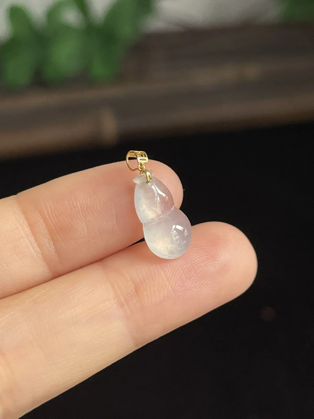 翡翠葫芦，印记：G18K