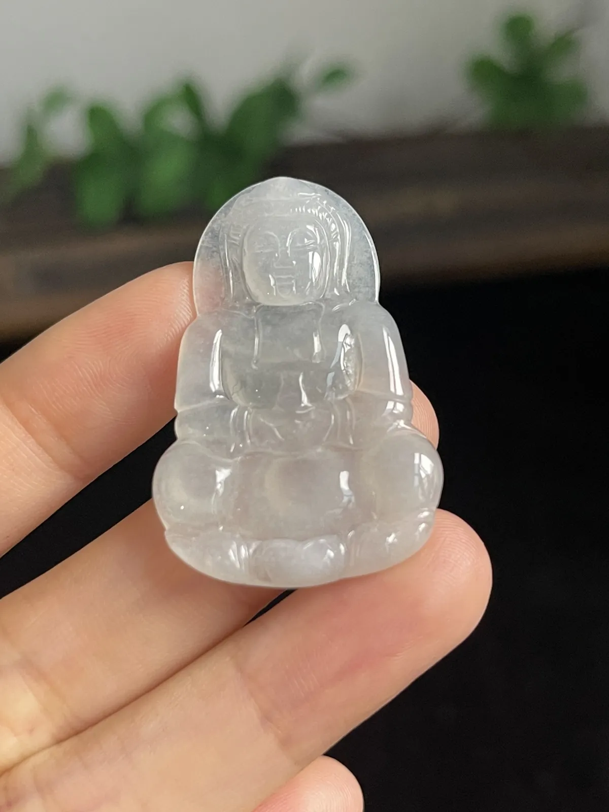 翡翠冰糯种吊坠