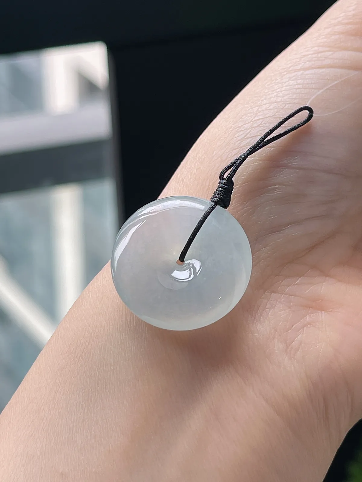 翡翠冰种白色平安扣