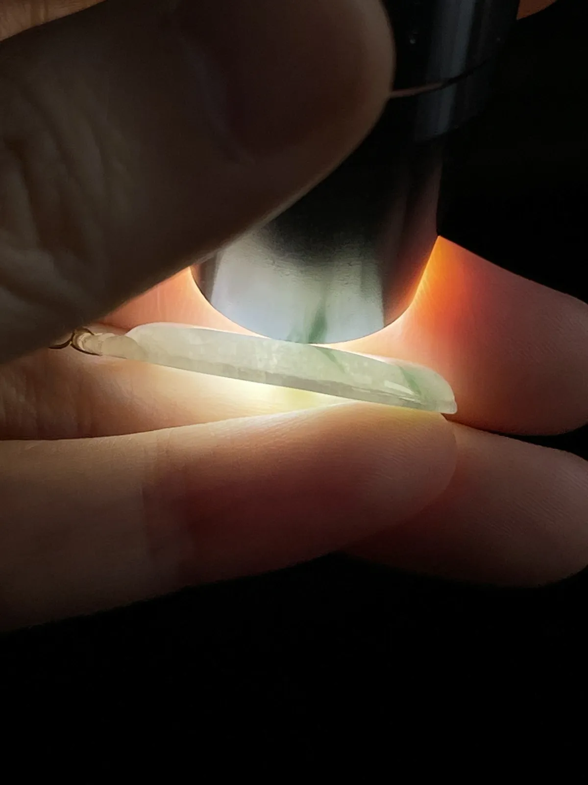 翡翠冰糯种飘绿如意