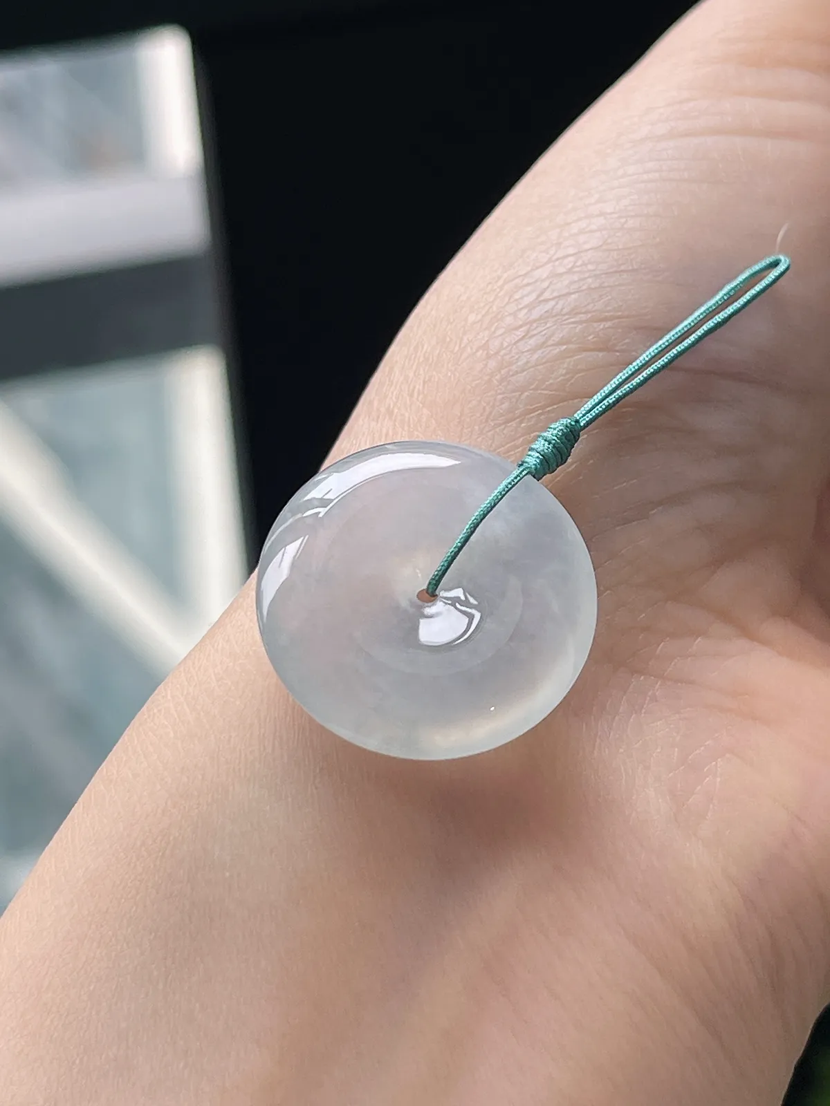 翡翠冰种白色平安扣