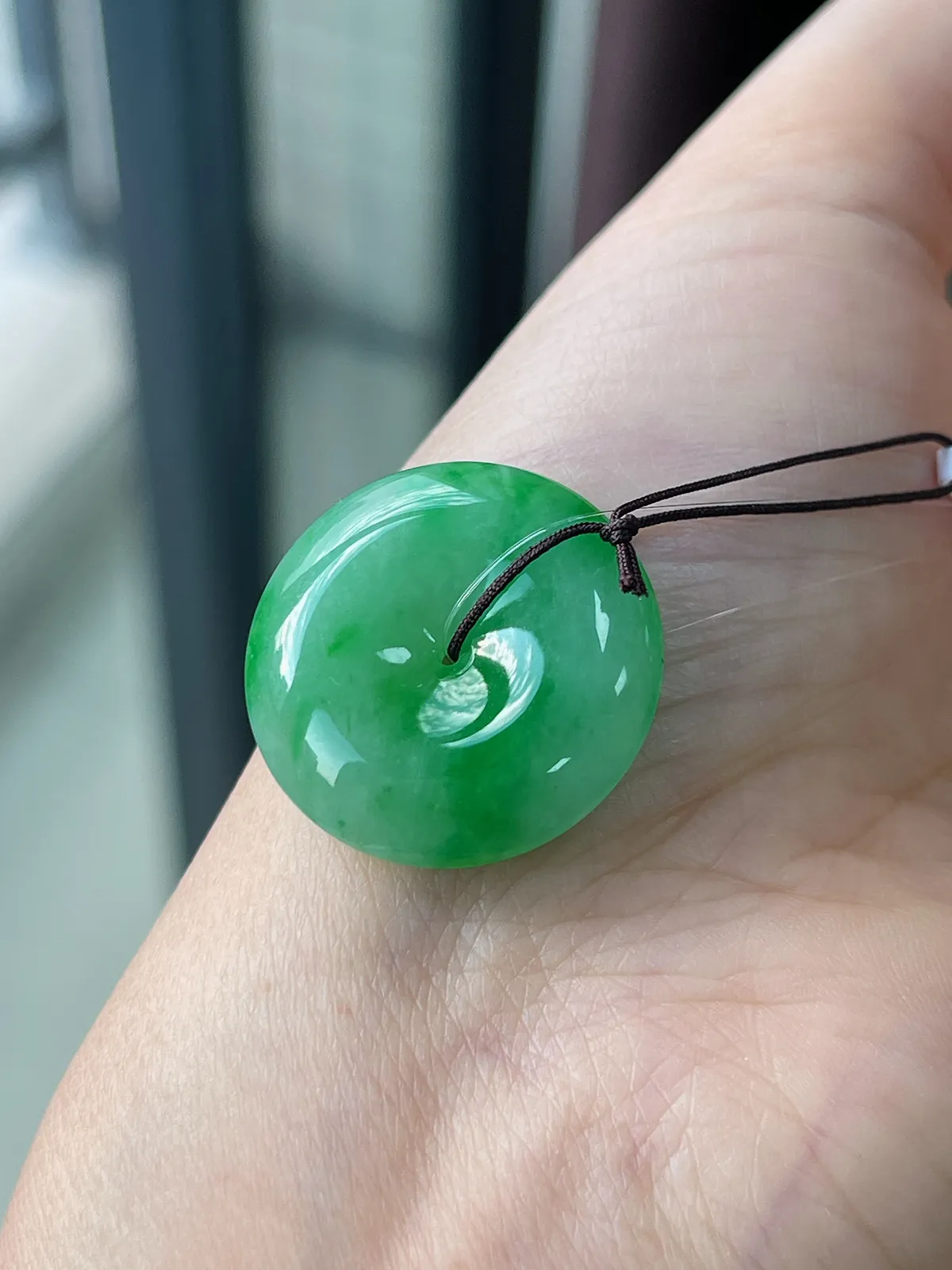 翡翠冰糯种绿飘花平安扣