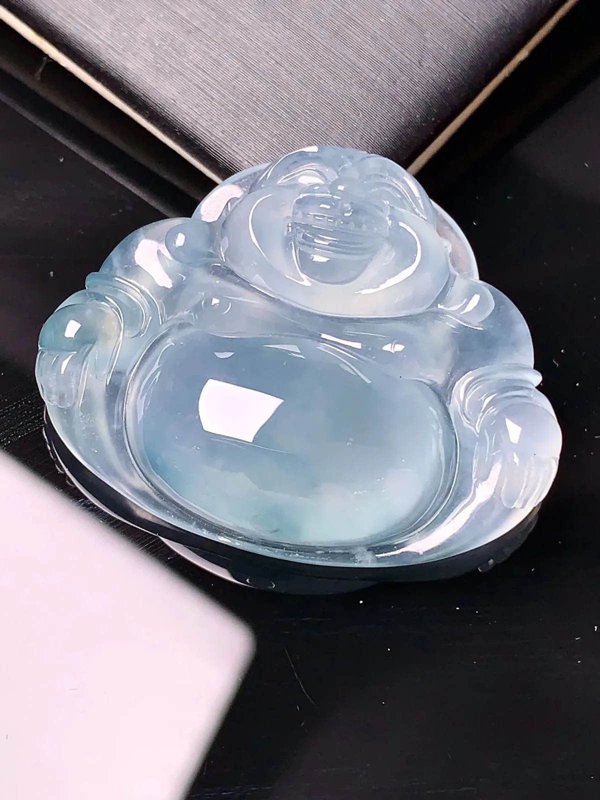 冰种佛公吊坠 玉质水润细腻 大方清新艳丽 整体尺寸27.8*34.8*8.6