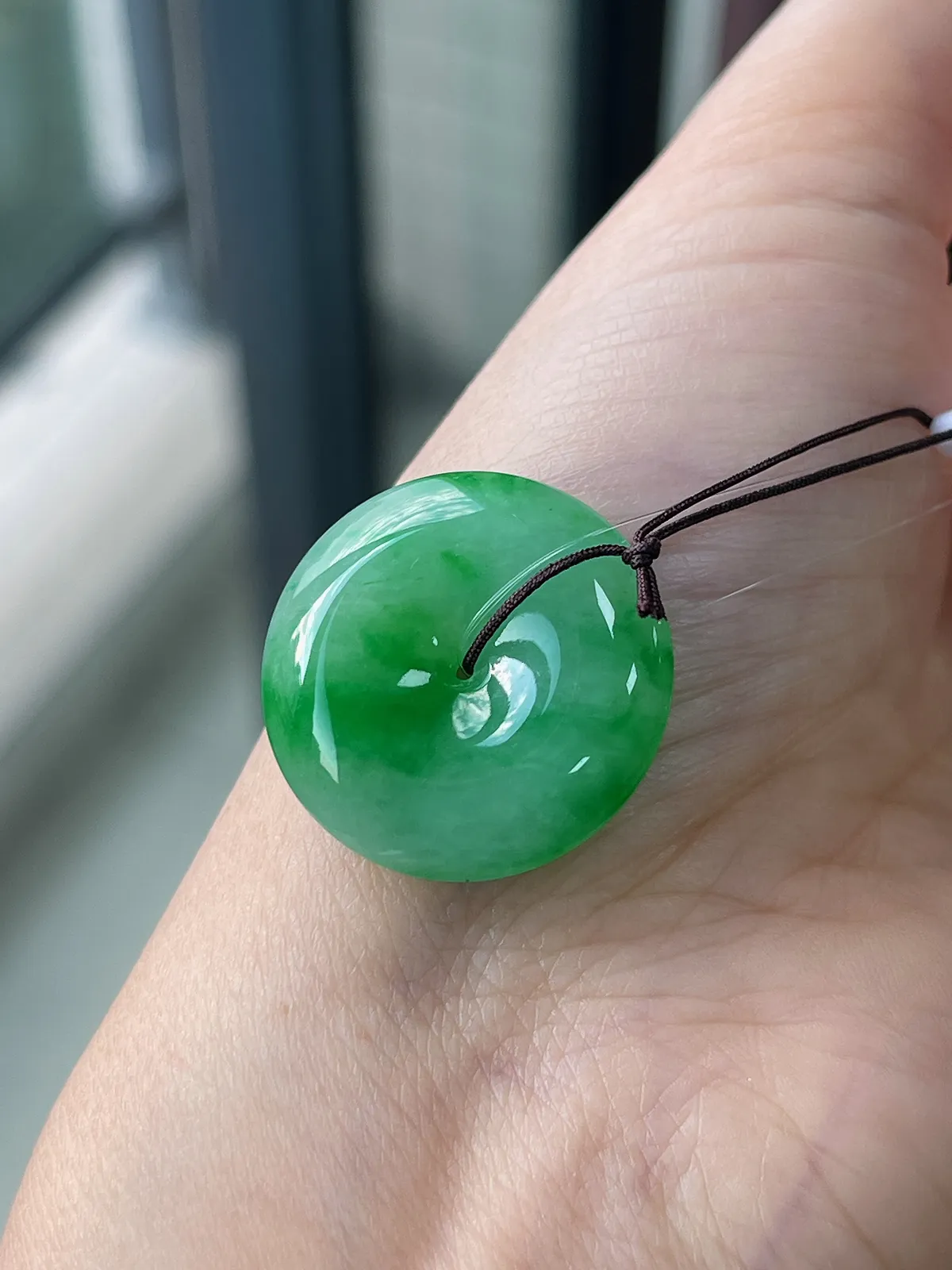 翡翠冰糯种绿飘花平安扣