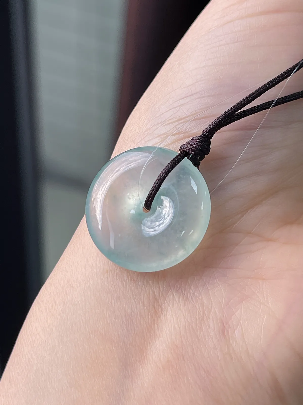 翡翠冰种绿色平安扣