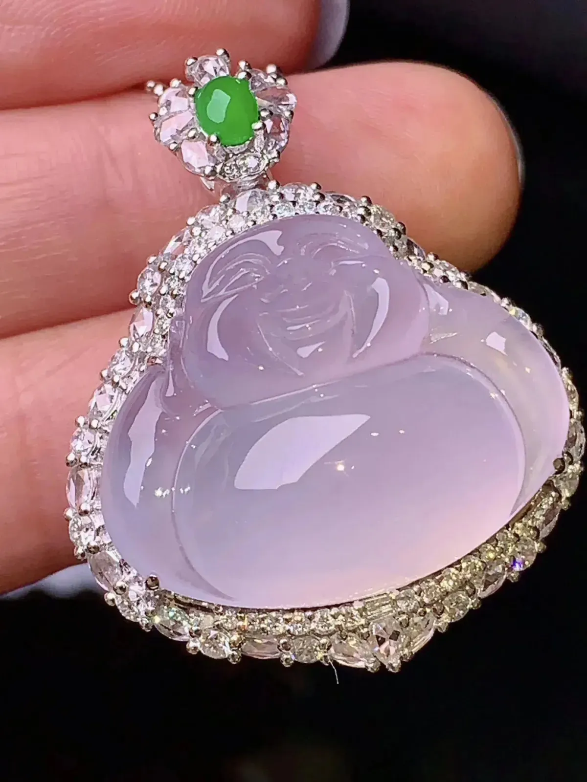 18k金钻镶嵌冰种佛公吊坠 玉质水润细腻 厚装大气清新 整体尺寸34*27.5*14.2