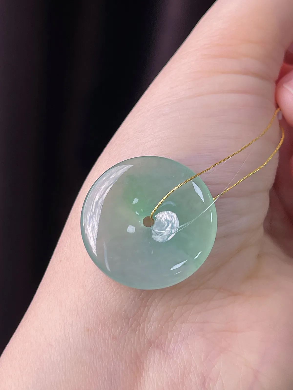 翡翠冰种浅绿色平安扣