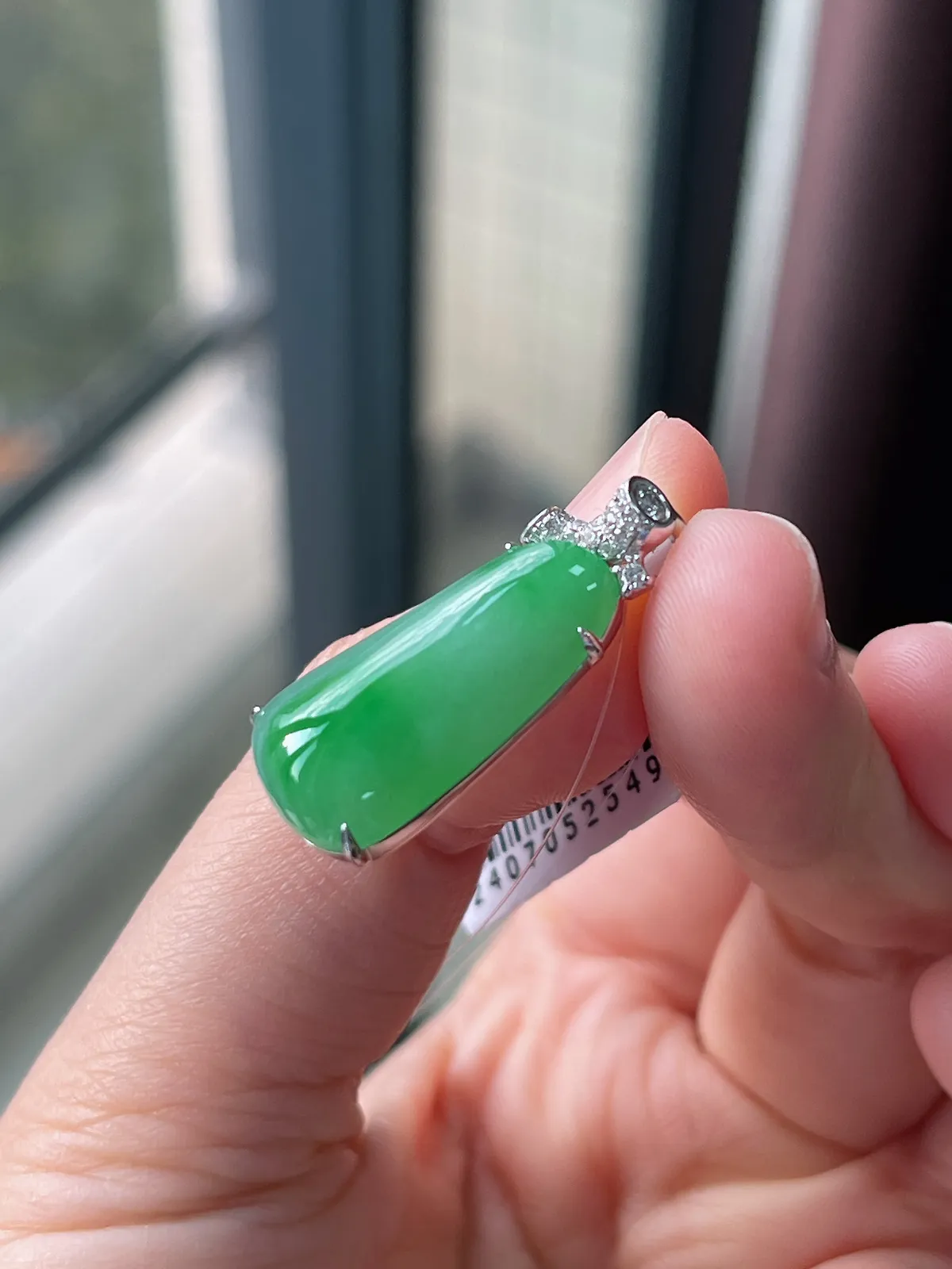 18k金翡翠冰糯飘花福瓜