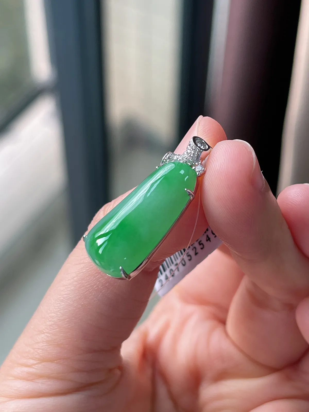 18k金翡翠冰糯飘花福瓜