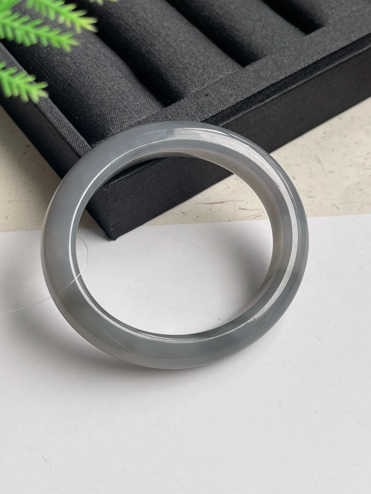 贵妃镯55.2圈口，和田玉烟紫手镯