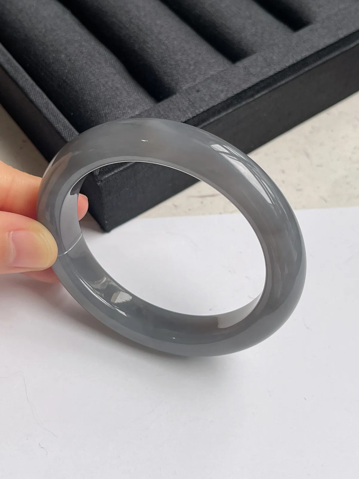 贵妃镯54圈口，和田玉烟紫手镯