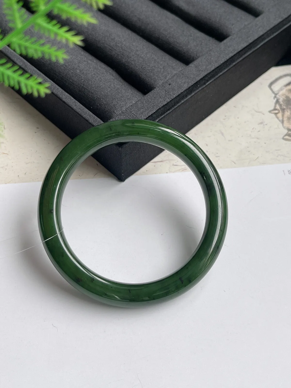 正圈58.6圈口，和田玉手镯