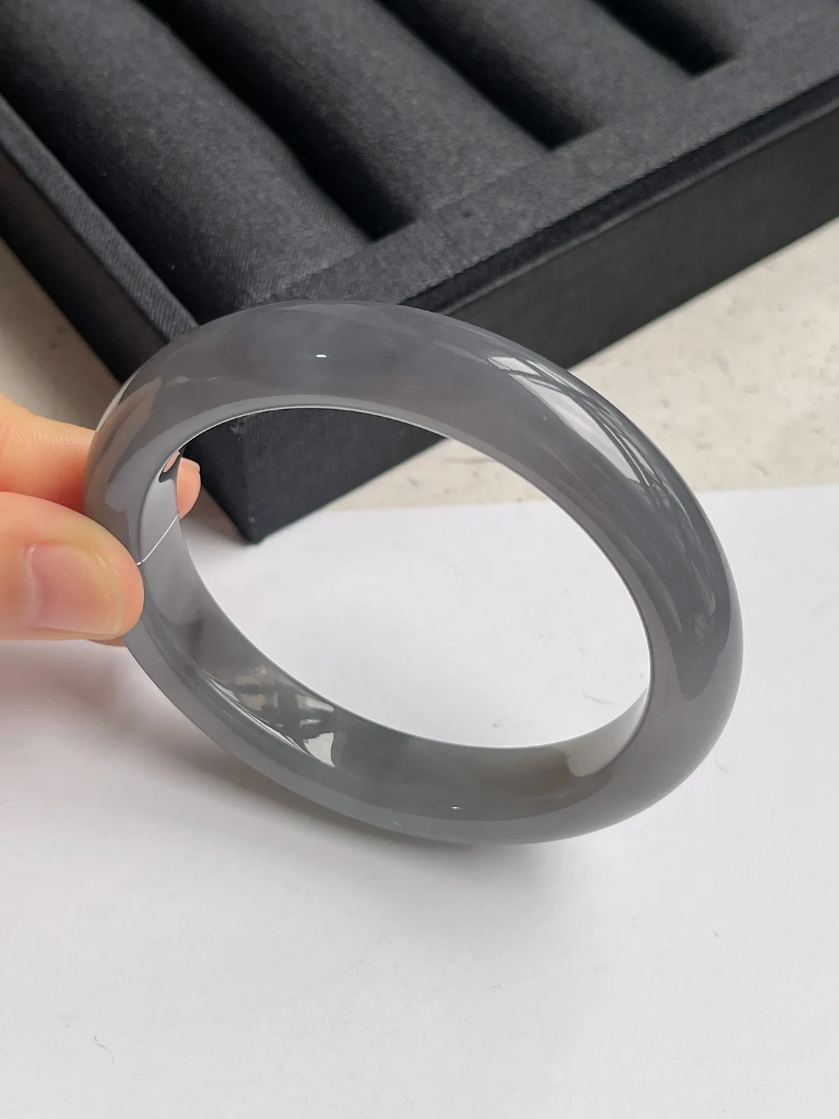 贵妃镯55.2圈口，和田玉烟紫手镯