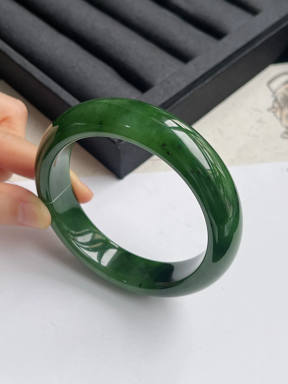 正圈61圈口，和田玉碧玉手镯