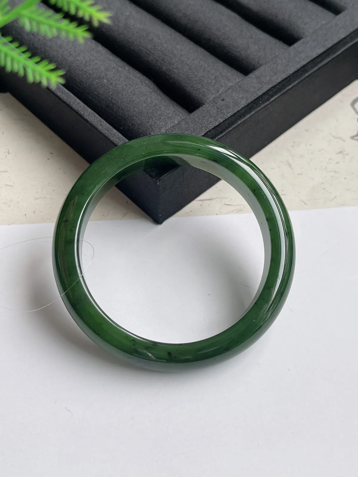 正圈59圈口，和田玉碧玉手镯