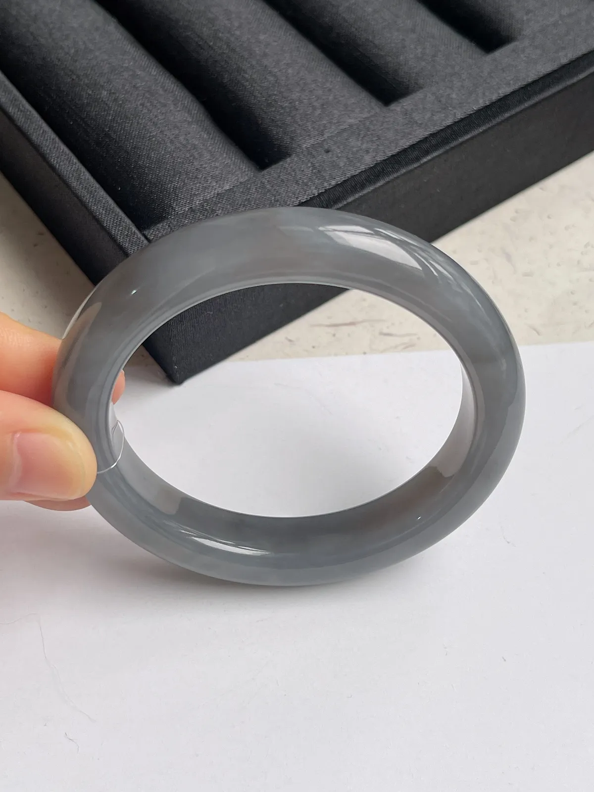 贵妃镯54圈口，和田玉烟紫手镯