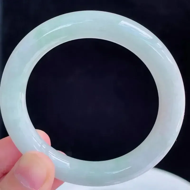 53圈好种水玉石天然翡翠A货水润有种有色飘绿手镯53.44g