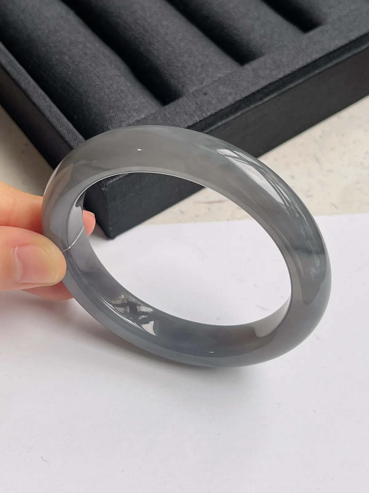 贵妃镯55.2圈口，和田玉烟紫手镯