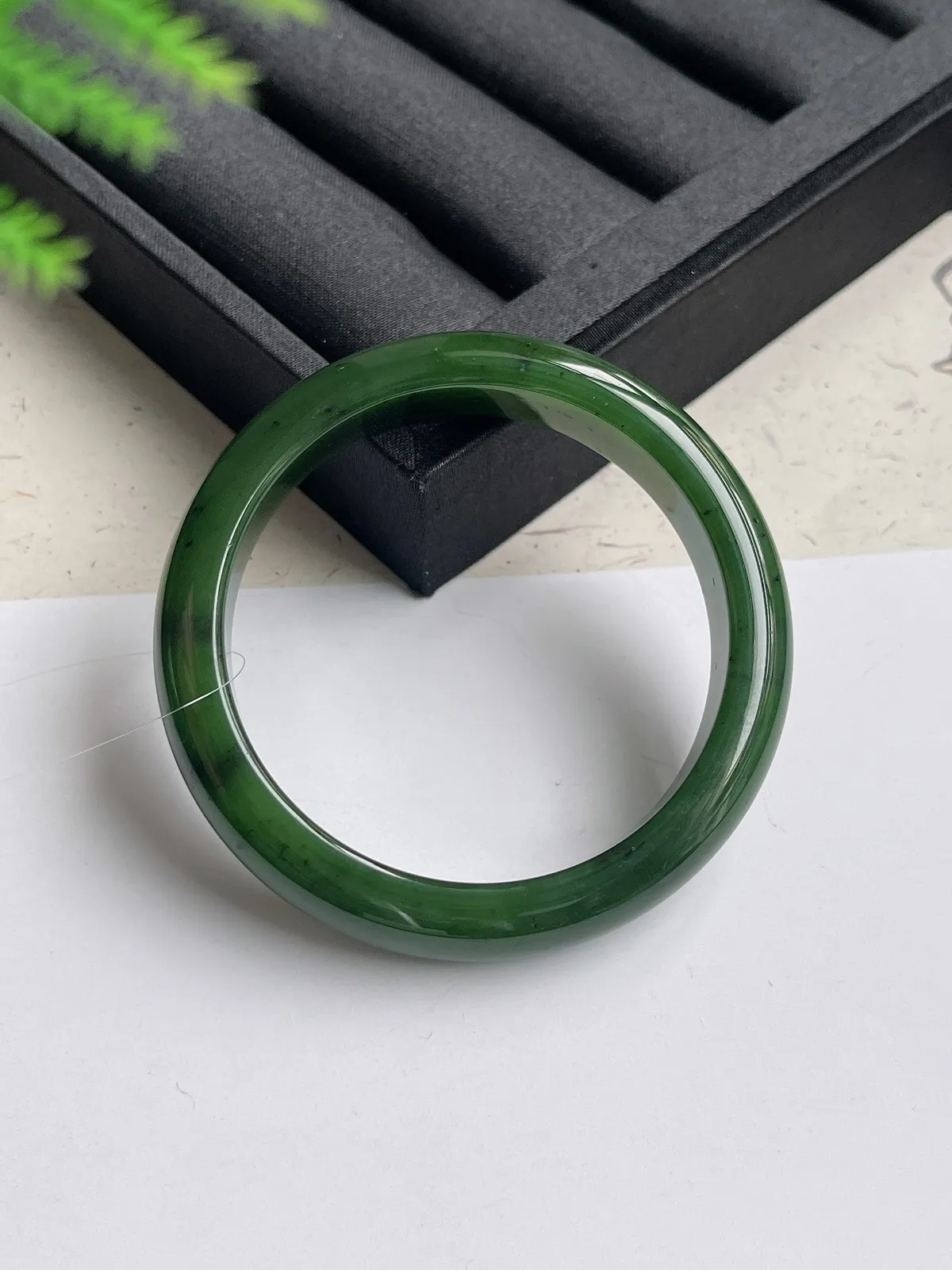 正圈59圈口，和田玉碧玉手镯