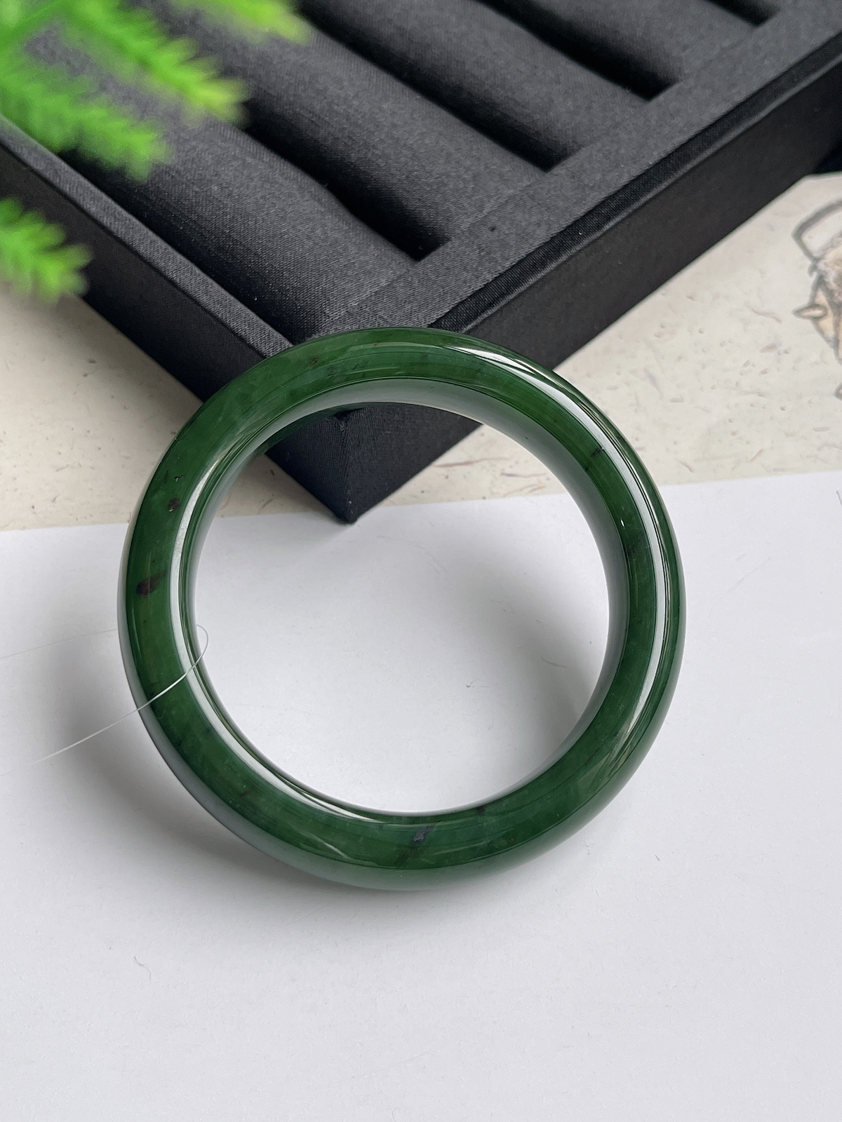 正圈56圈口，和田玉碧玉手镯