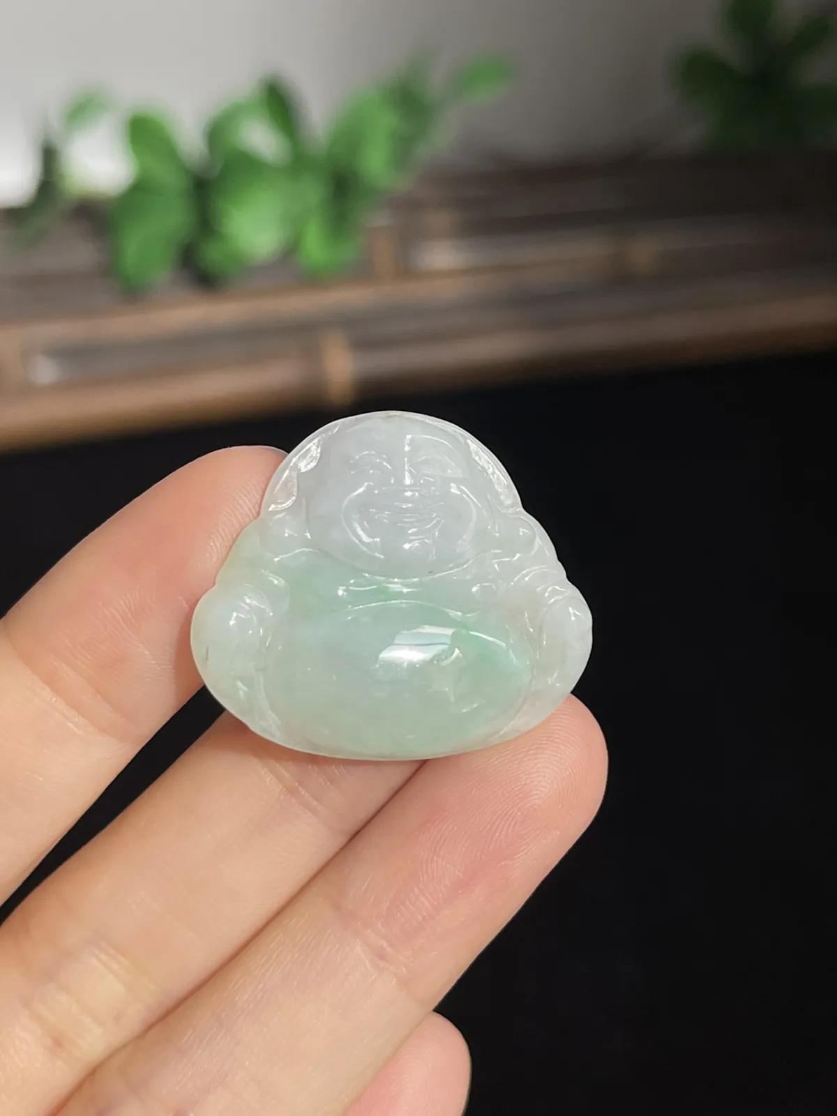 翡翠糯化种飘绿佛公