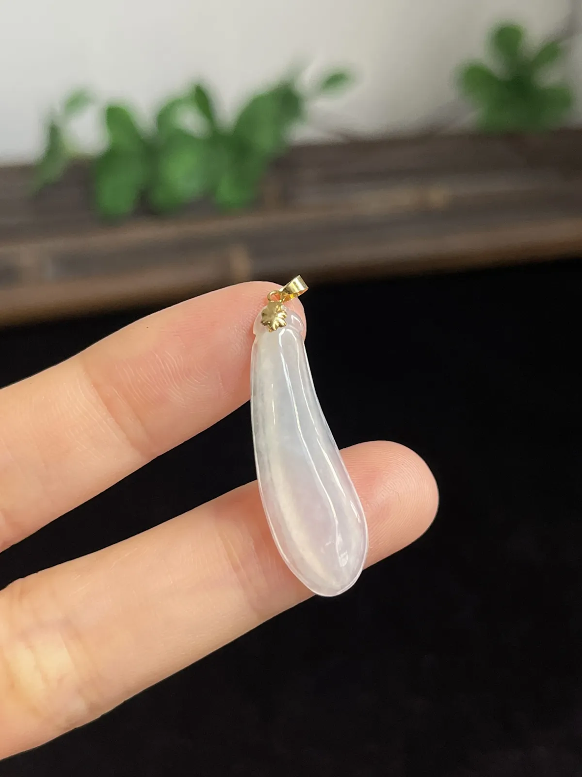 翡翠福瓜，18k金扣头