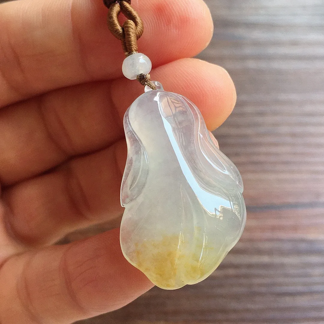 冰黄翡白菜，百财，冰润细腻，种水足，整体尺寸31.7*18.9*6.9