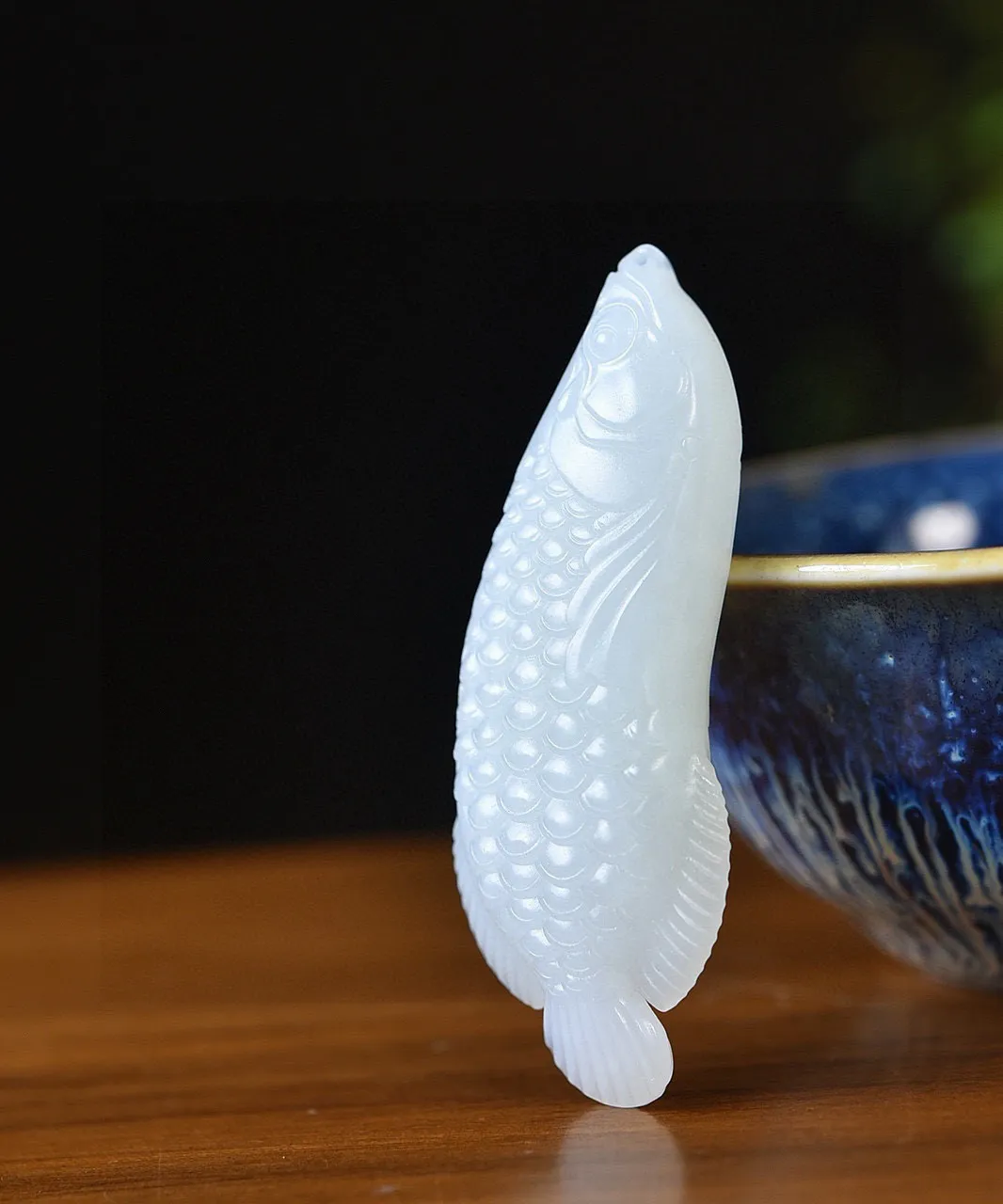 天然和田玉.羊脂玉.金龙鱼.玉坠.玉质油润.线条精美.寓意金玉满堂.大富大贵.顺风顺水.连年有余.品