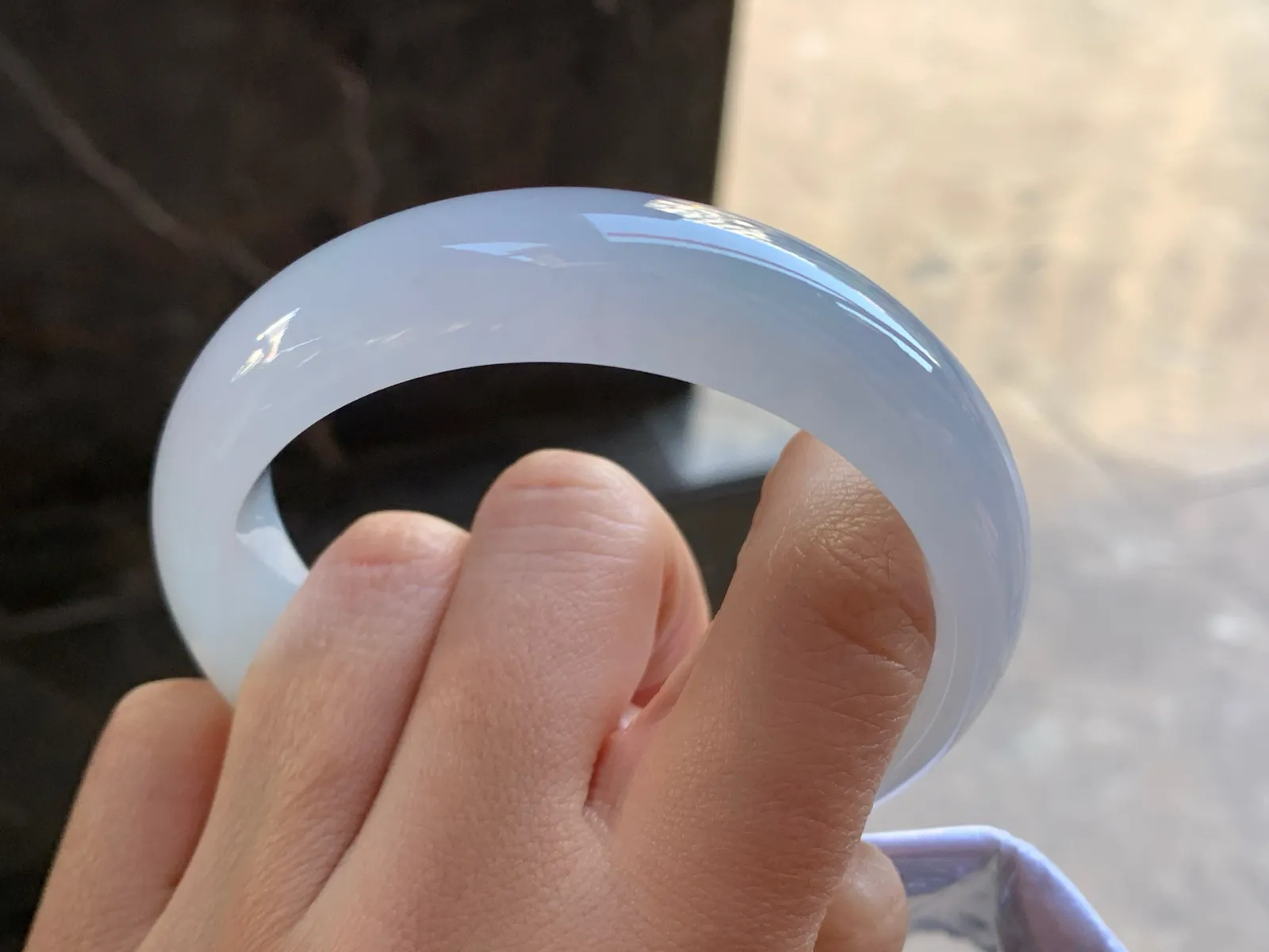 58-16.7-9

冰紫宽版手镯^_^冰透