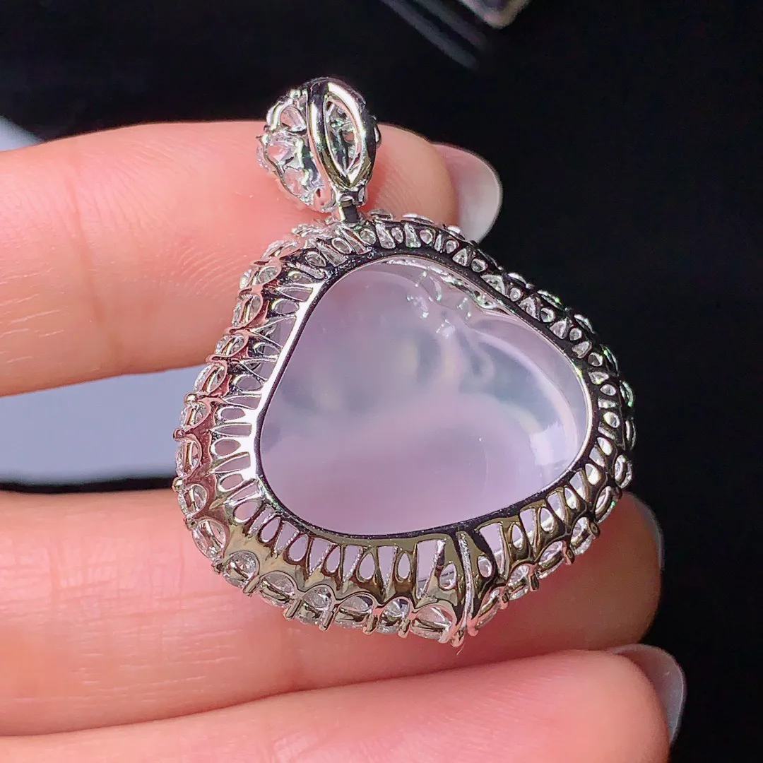 18k金钻镶嵌冰种佛公吊坠 玉质细腻 色泽艳丽  整体尺寸34*27.6*14.1