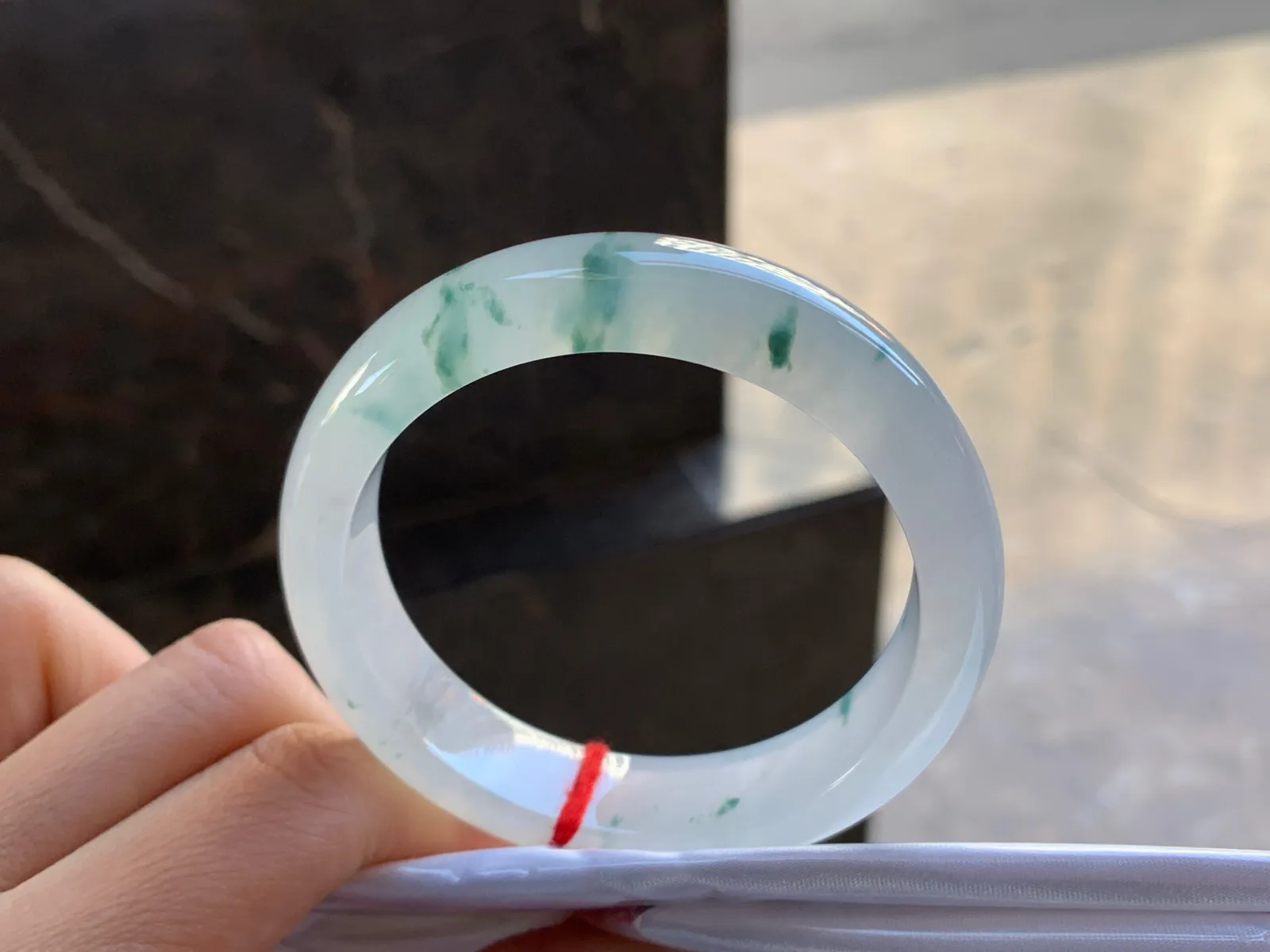 54-13.6-8.1

冰蓝花手镯^_^飘花灵韵 清新