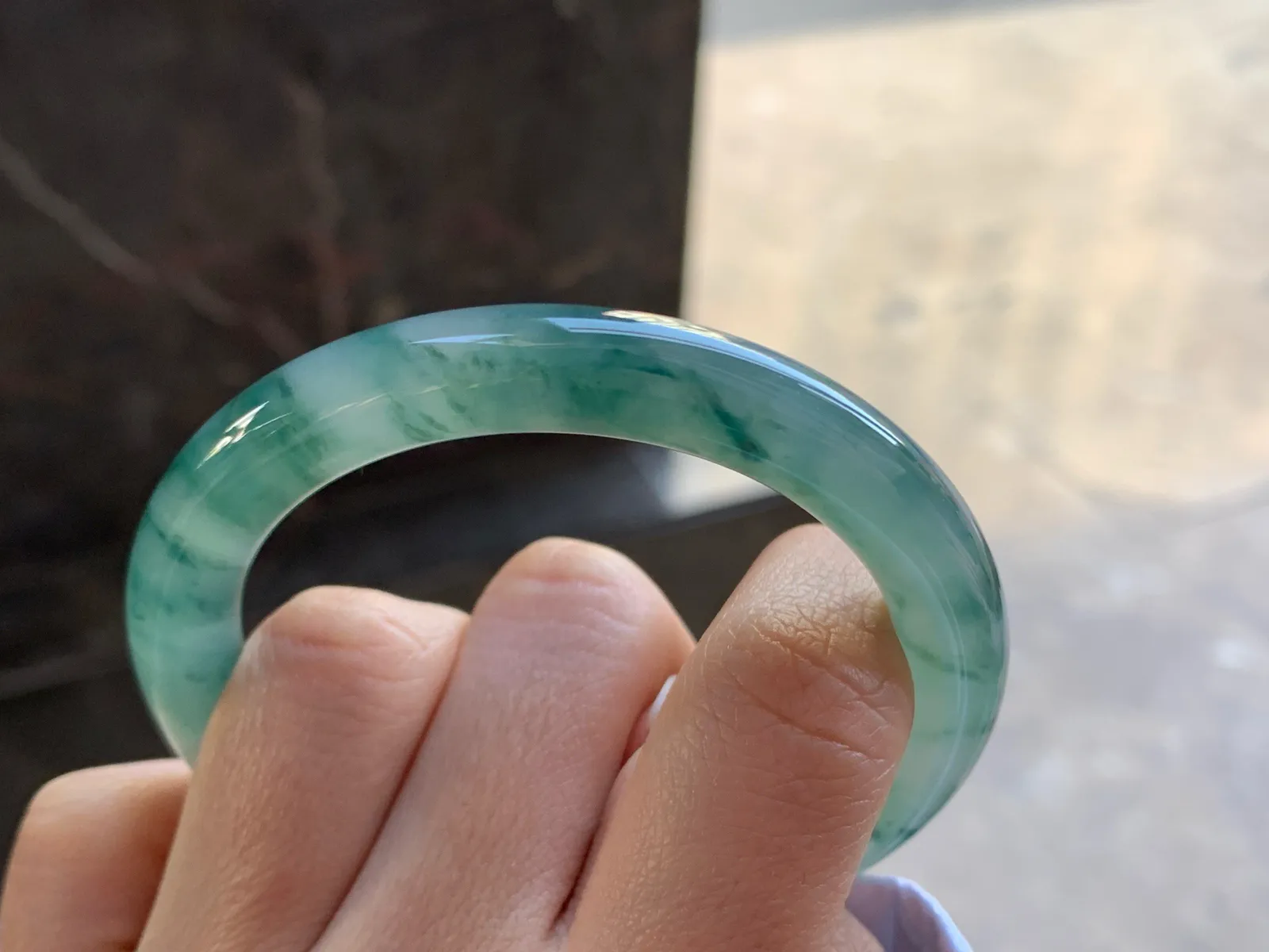 54-9

蓝花圆条手镯^_^鲜艳