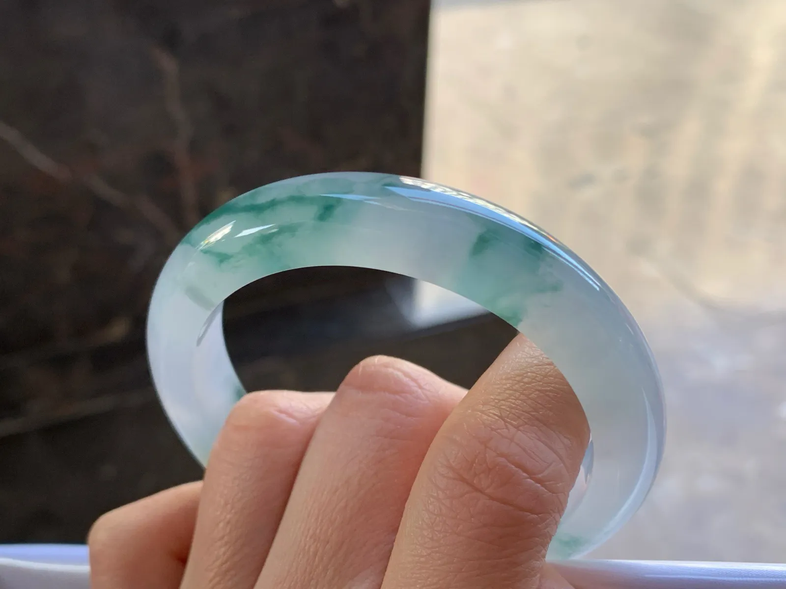 56-12-8.6

冰种蓝花手镯^_^飘花浓郁